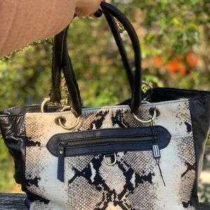 INNUE Black Italian Leather Calf Monaco Nero Tote